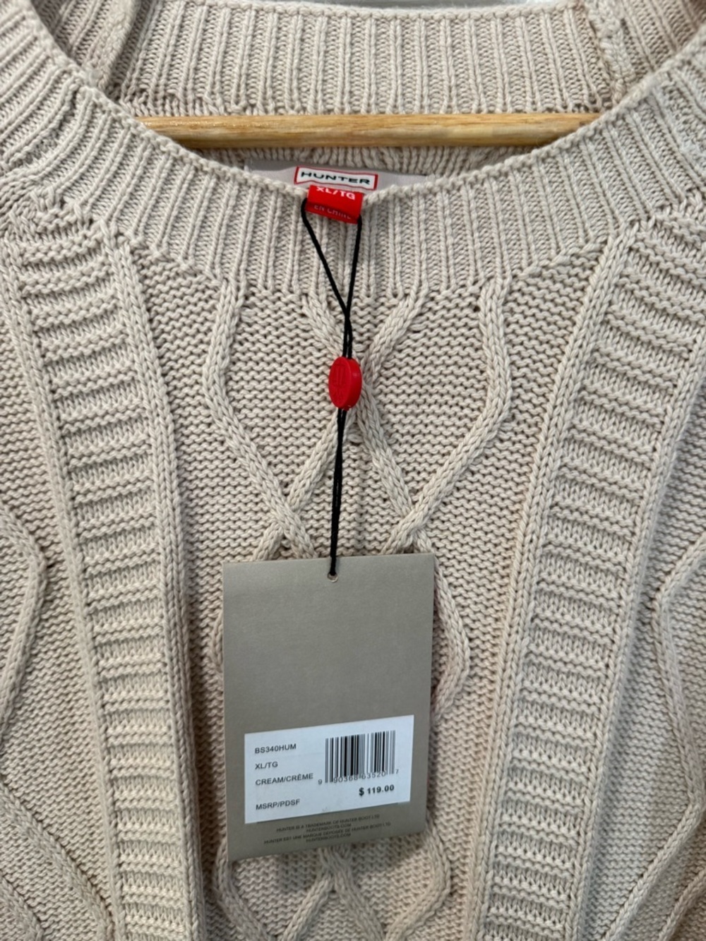 Hunter Cream Cable Knit Sweater with Crew Neck - Picture 2 of 4